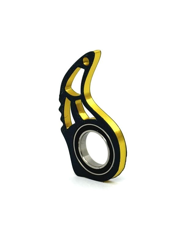 Керамбіт золотий і чорний